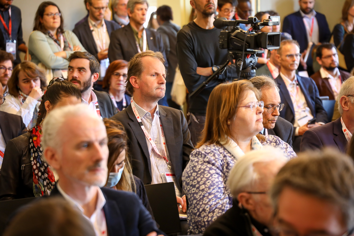 Conférence dédiée